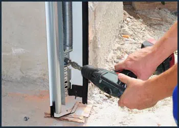 Garage Doors Store Repairs Palatine, IL 847-713-6517 - cont-gdr-door-spring-08m